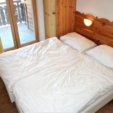 Apartament Tasteful Apaartment With Mountain Views